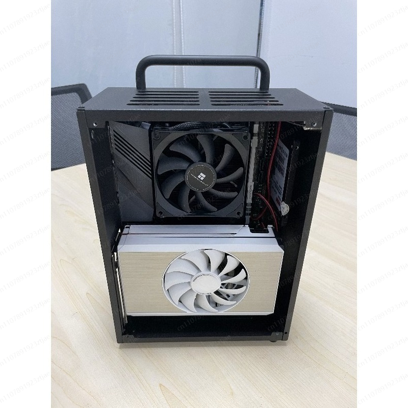 Compact Gaming PC Case with Ex - Pc Gaming Compact のレビューと価格
